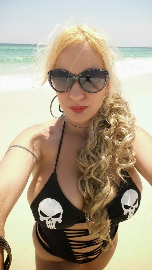 Sexy Punisher Bikini Selfie #2 - Daisy Chain Cosplay